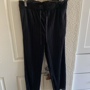 Topshop Black Paper Bag Waist Pant size 10 NWOT